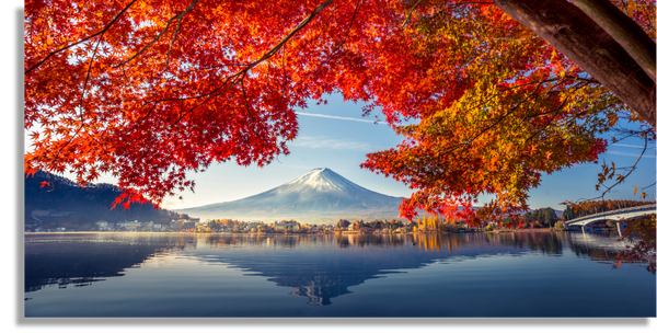 Montañas Fuji En Rojo